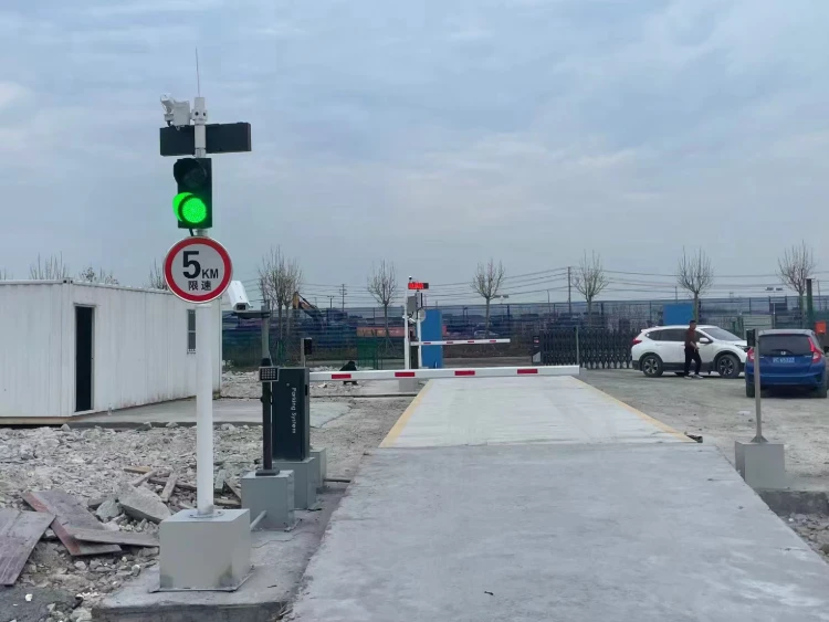 车牌识别无人值守